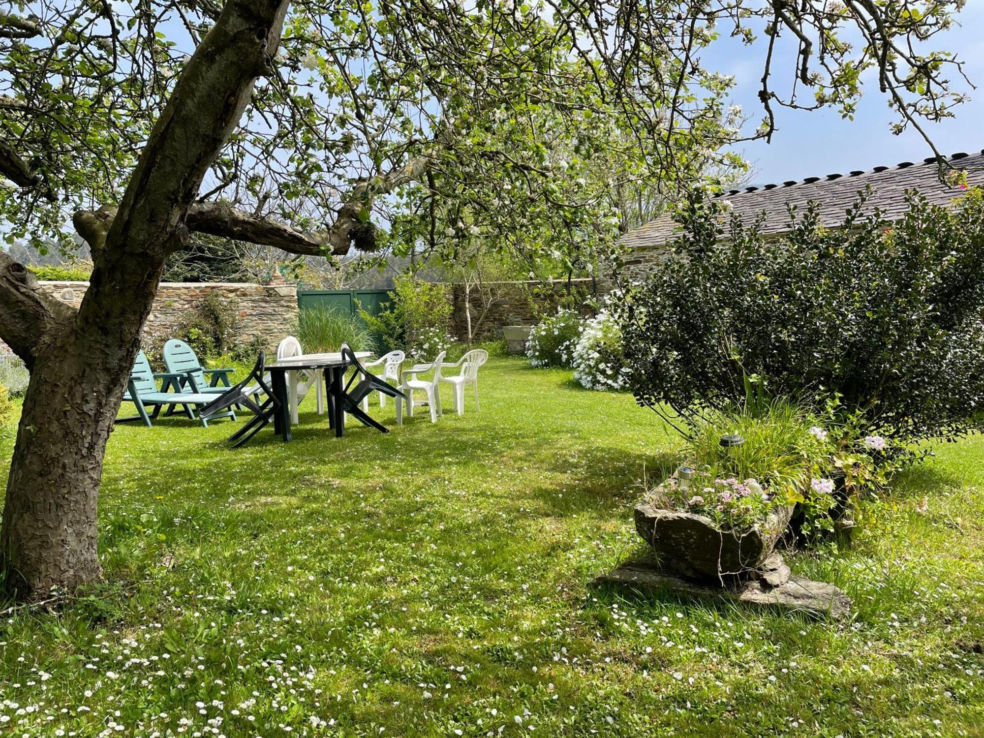 Estudio Pajar Rural Con Bonito Jardin - Los Gayoles Rural Castropol Kültér fotó